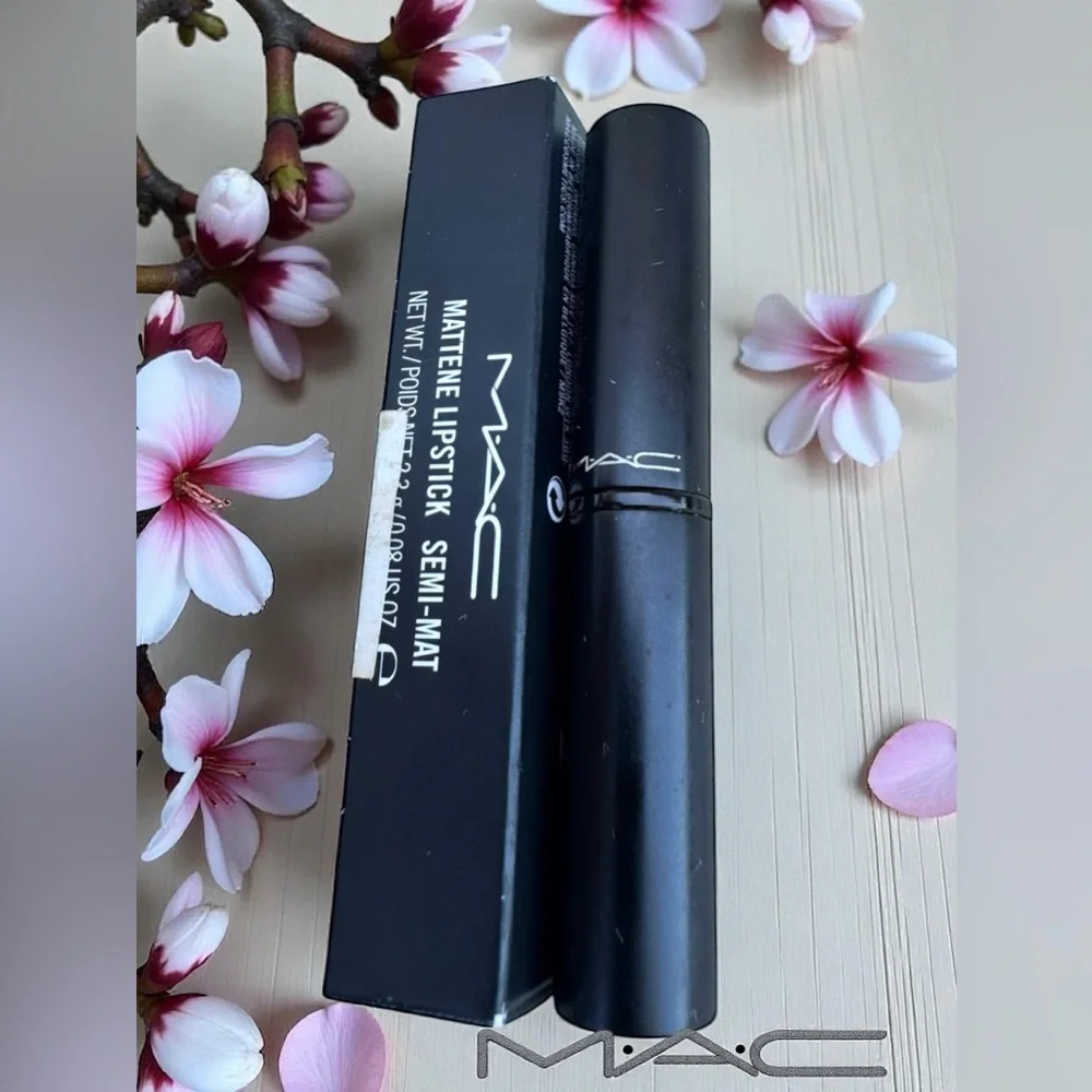 MAC NOCTURNAL INSTINCTS Mattene Lipstick. Limited Edition. NEW IN BOX.